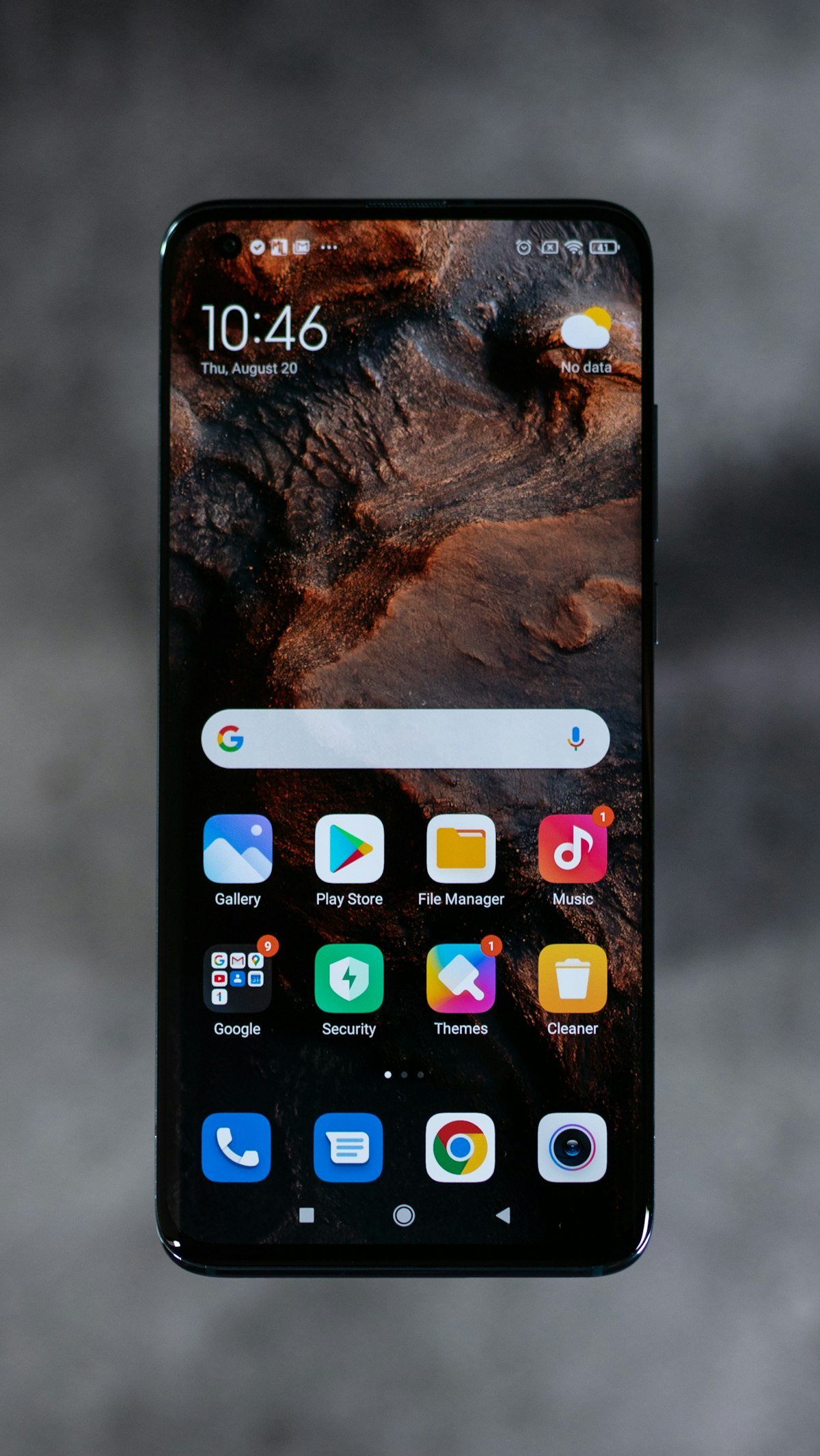 Samsung smartphone nuit néon