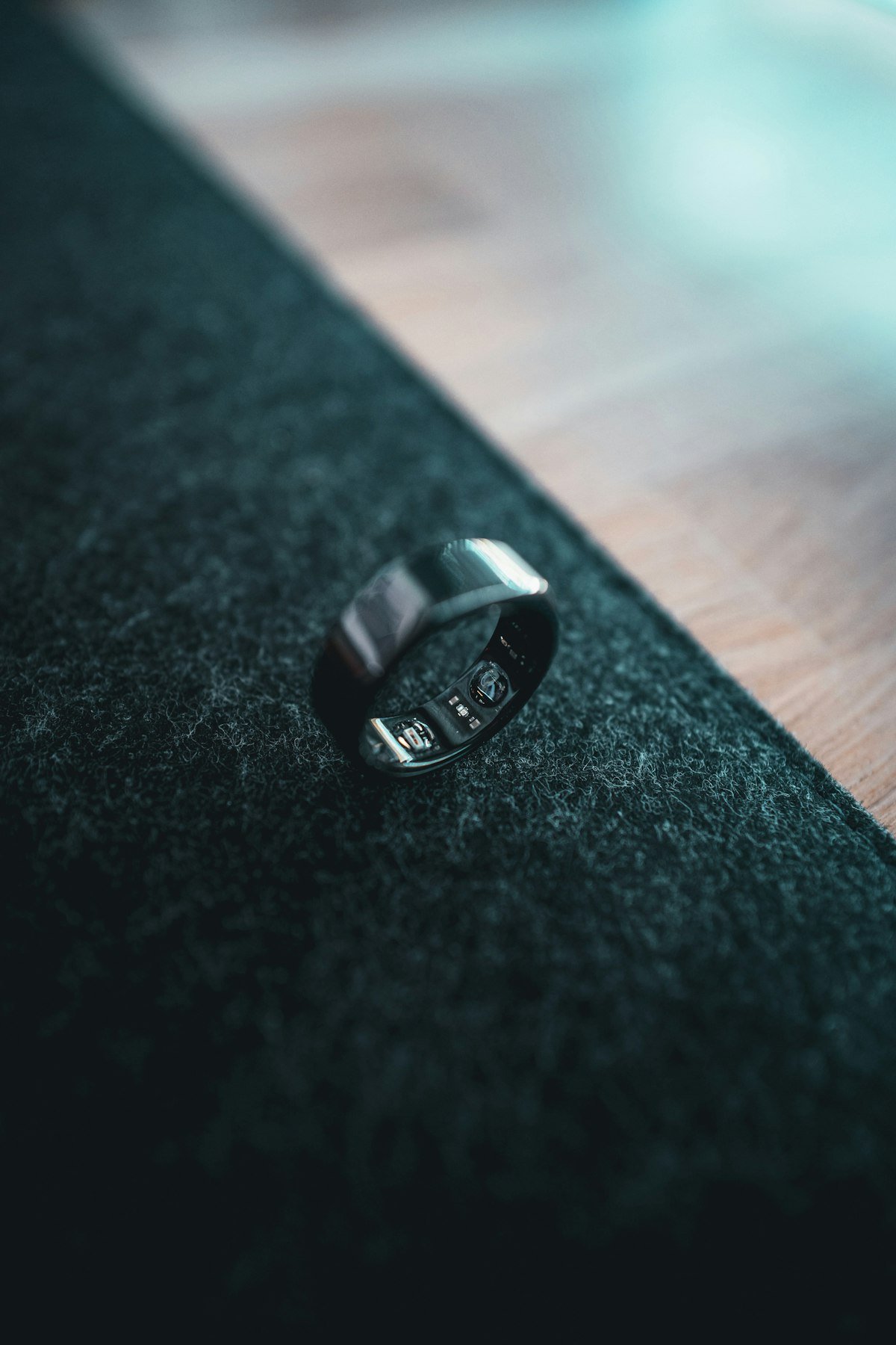 Anneau intelligent Oura close-up