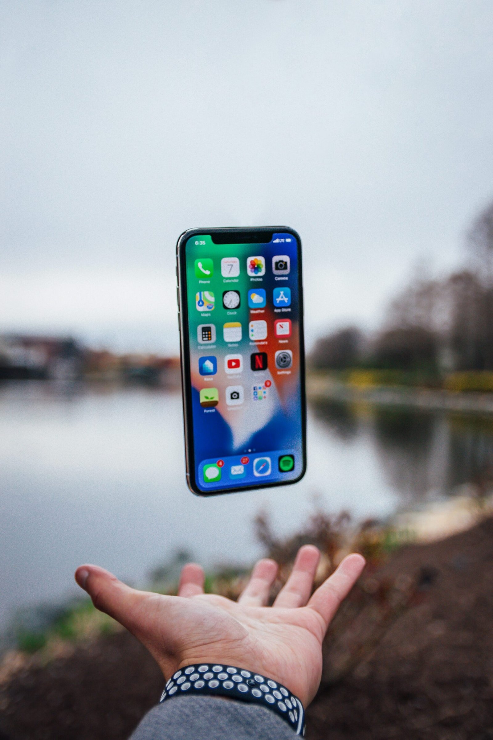 Test du Samsung Galaxy S27 Ultra vs iPhone 18 Pro Max : Le duel des flagships 2026