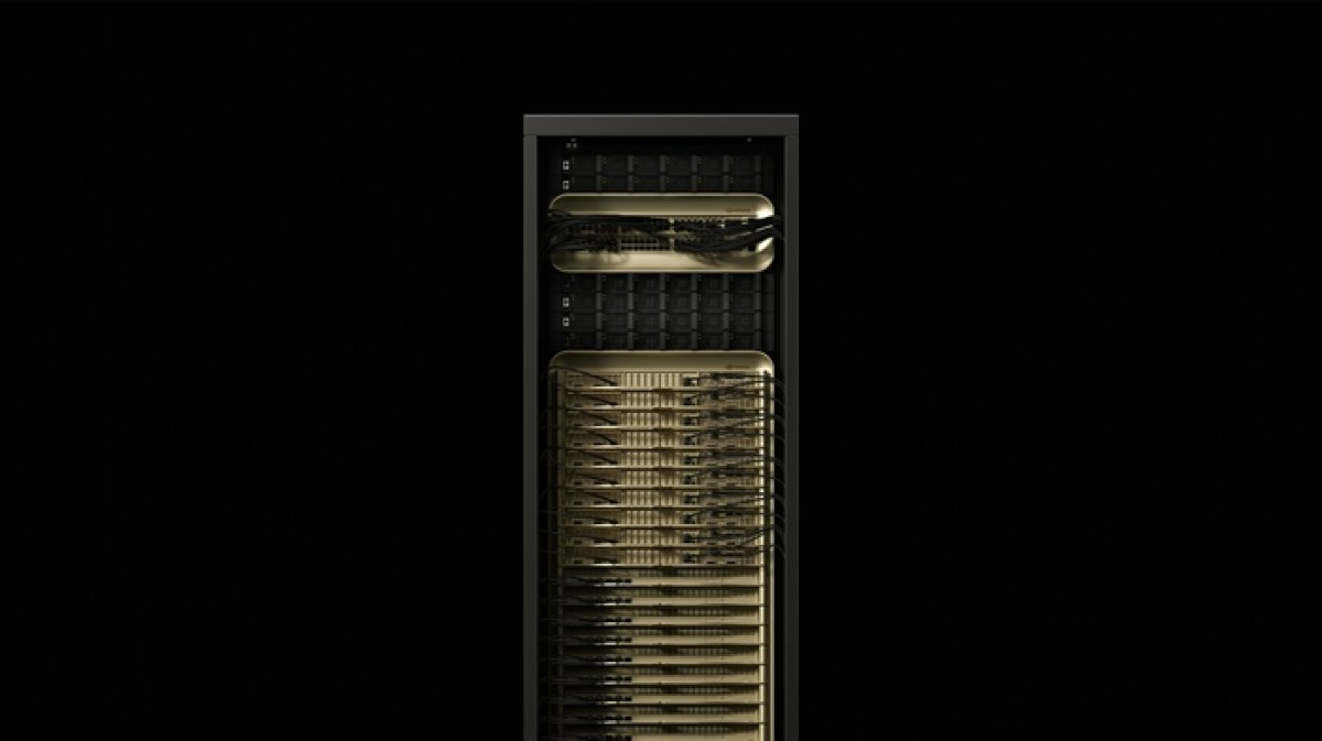 NVIDIA GB300 Blackwell Ultra : la GPU qui définit les Usines IA en 2026