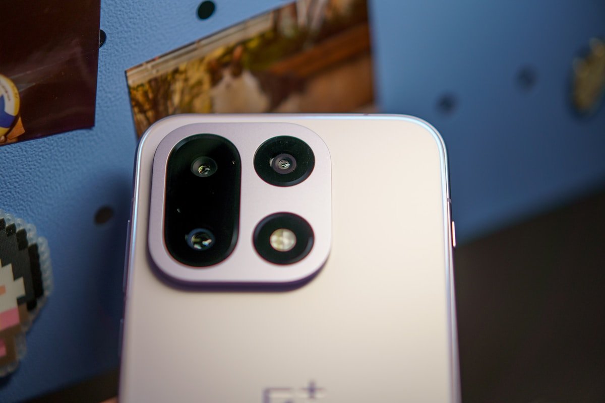 Module de caméra smartphone moderne avec objectifs multiples