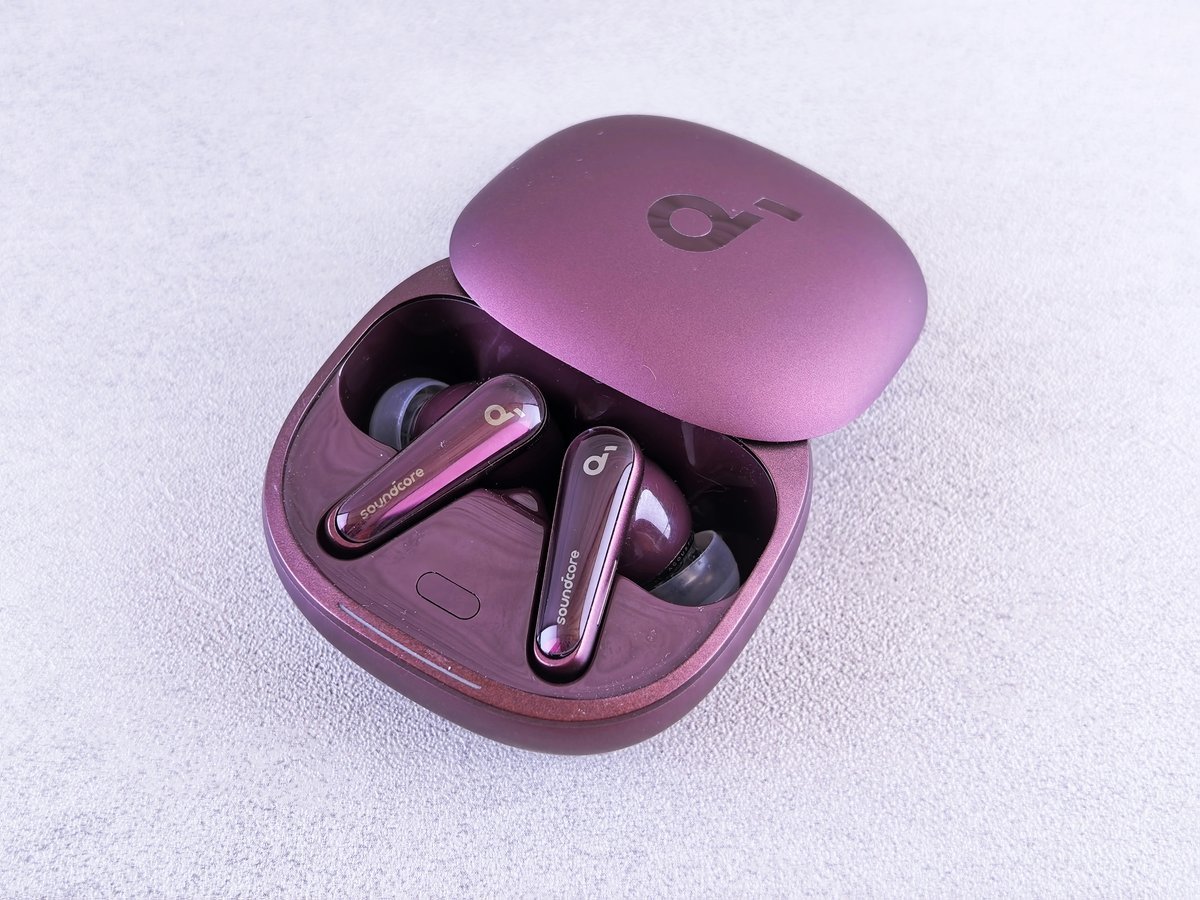 Écouteurs sans fil premium en immersion audio